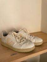 Veja Sneaker Größe 44 Stuttgart - Stuttgart-West Vorschau