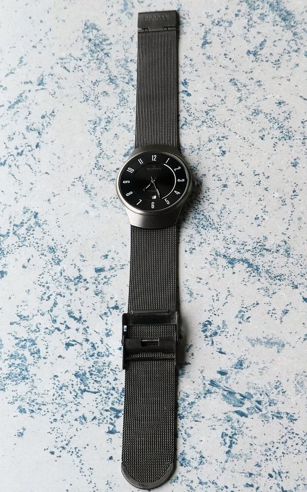 Skagen Damenuhr Titanium anthrazit - TOP-Zustand - in Mühlheim am Main