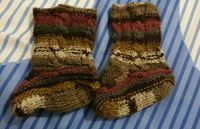 Handmade Strickschuhe Wollsocken Baby Baden-Württemberg - Limbach Vorschau