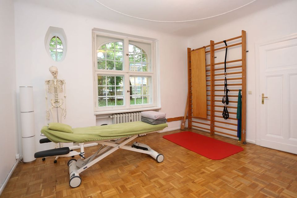 Physiotherapeut/ in in Lichterfelde Ost gesucht in Berlin