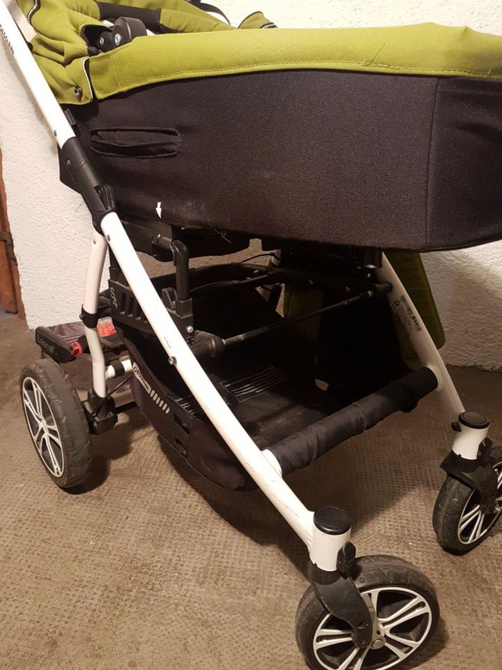 Gesslein S4 Air+ Kinderwagen Buggy weiß + Babywanne + BuggyBoard in München