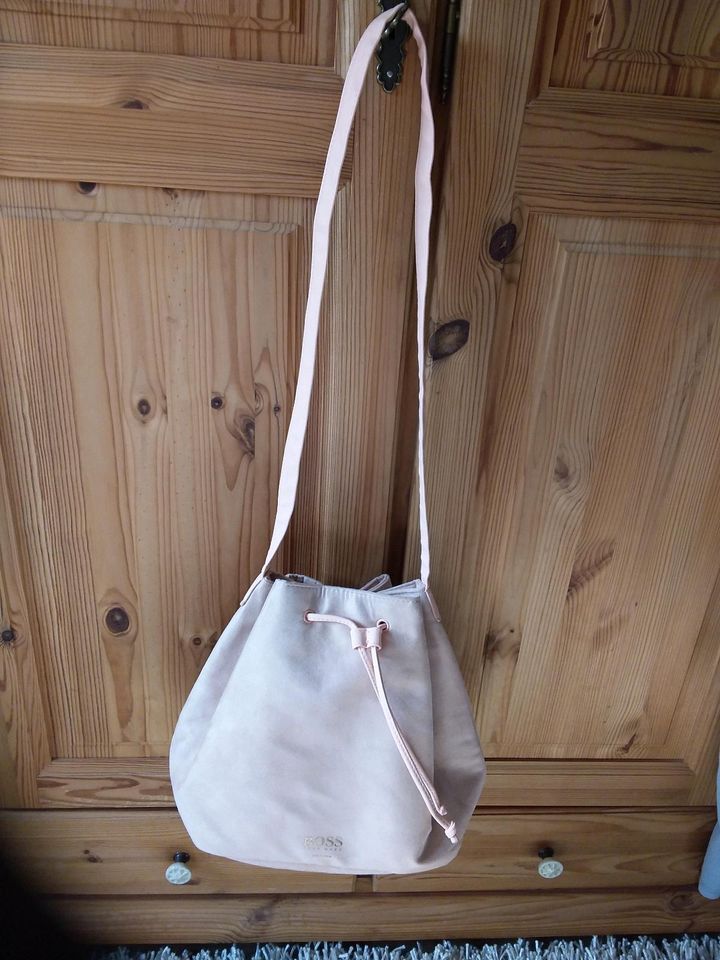 Hugo Boss Tasche in Marlow