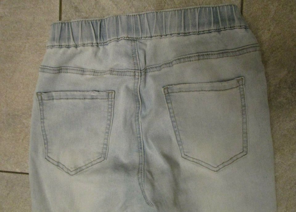 Toxik3 Treggings Buggy Jogger Jeans destroyed used Style hellblau in Dinslaken