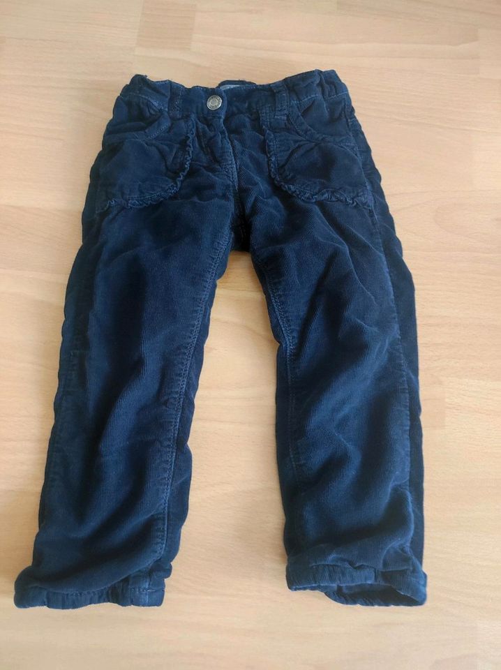 Schöne Cordhose in Breisach am Rhein  