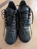 Fußballschuhe Adidas Gr. 44 wie neu Bayern - Sengenthal Vorschau