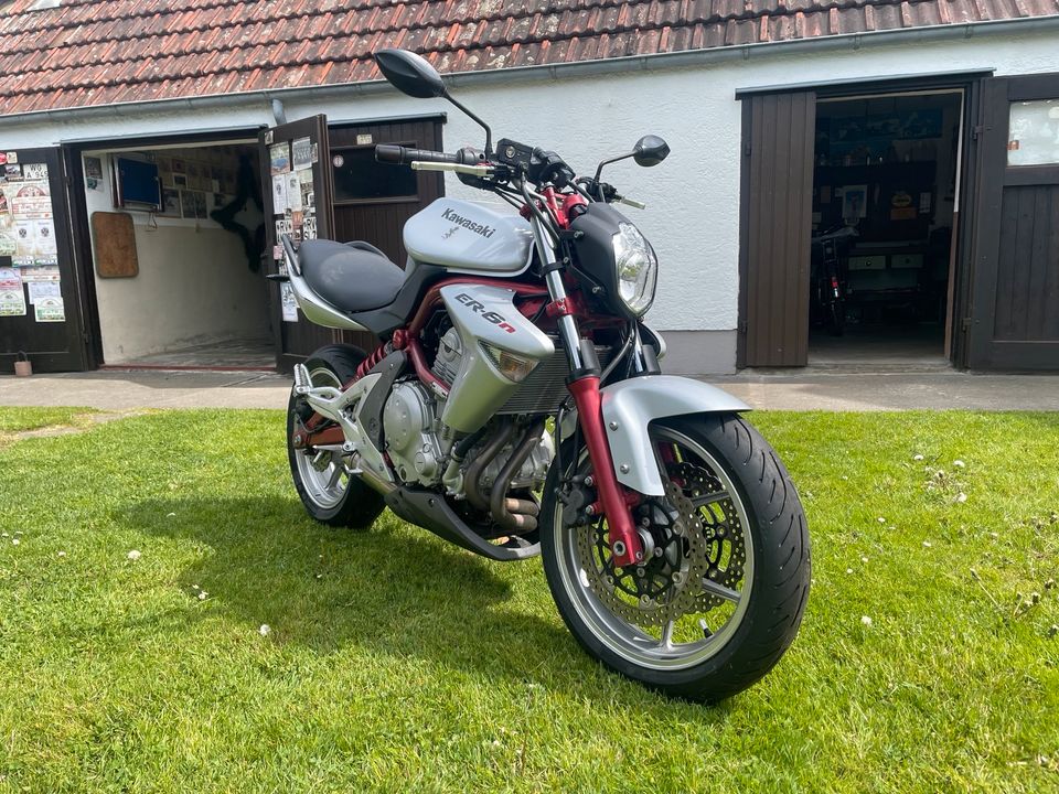 Kawasaki ER-6n mit ABS in Wangen im Allgäu