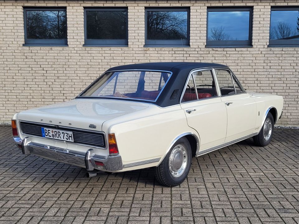 Ford Taunus 20m Hochzeitsauto mieten, Oldtimer Verleih in Beckum