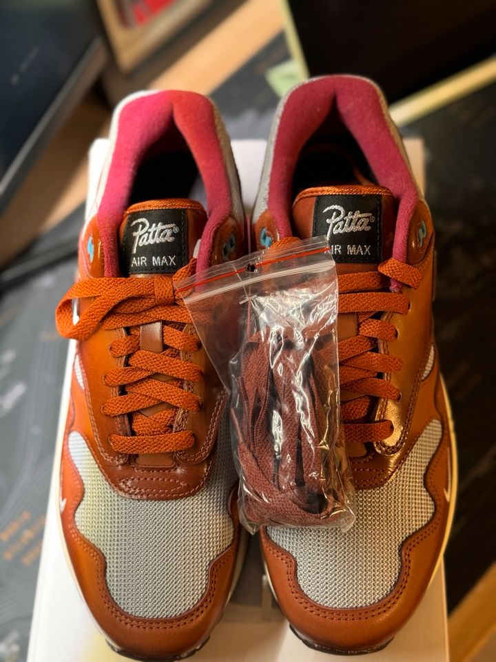 Patta Waves x Nike air max 1  - Dark Russet in Neu-Isenburg