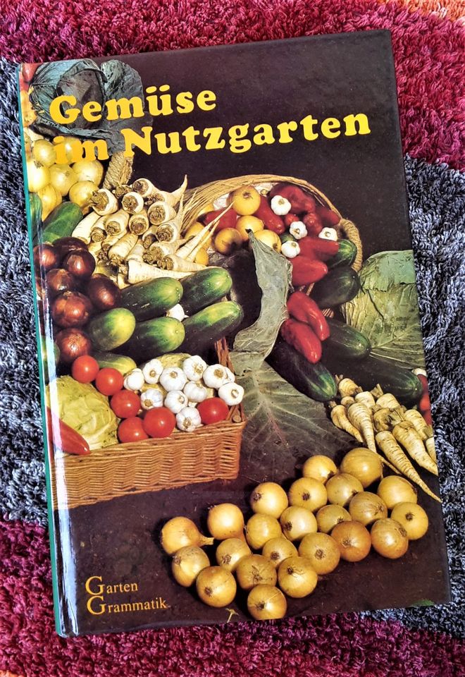 Gemüse im Garten / Garten Grammatik vom ARTIA Verlag Prag 1984 in Jena