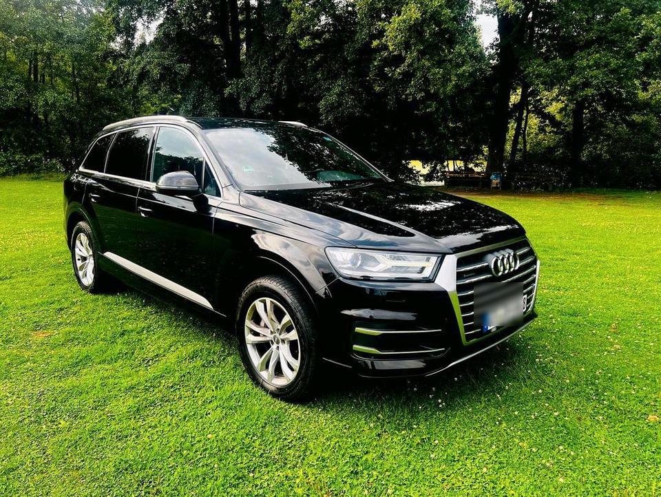 Audi Q7 3.0 TDI Quattro/7 Sitzer/Tüv NEU/AHK/Carplay/Bose in Aachen