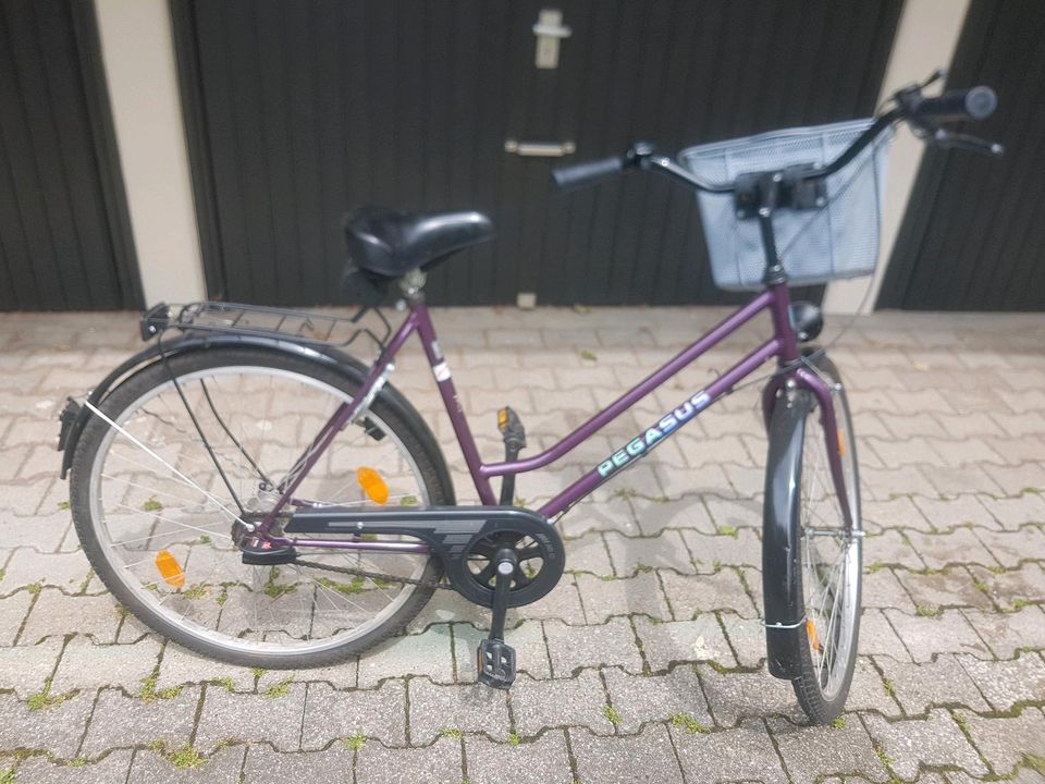 Damen Fahrrad 28 zoll in Stuttgart