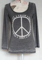 T-Shirt DECAY Peace Zeichen Langarm grau S  neuwertig! Nordrhein-Westfalen - Kevelaer Vorschau
