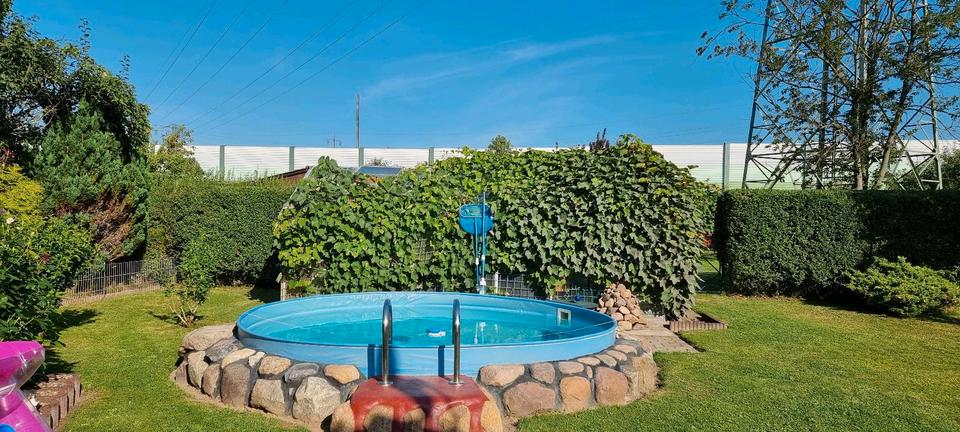 gepflegter Pachtgarten mit Pool in Mahlow/Blankenfelde in Brandenburg