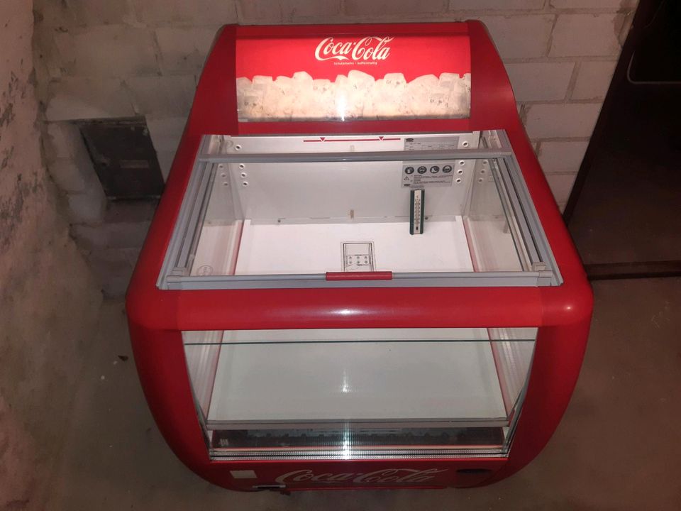 Carrier Coca-Cola Kältetruhe Tulip TC17-R290 mit Schiebedeckel in Ettenheim