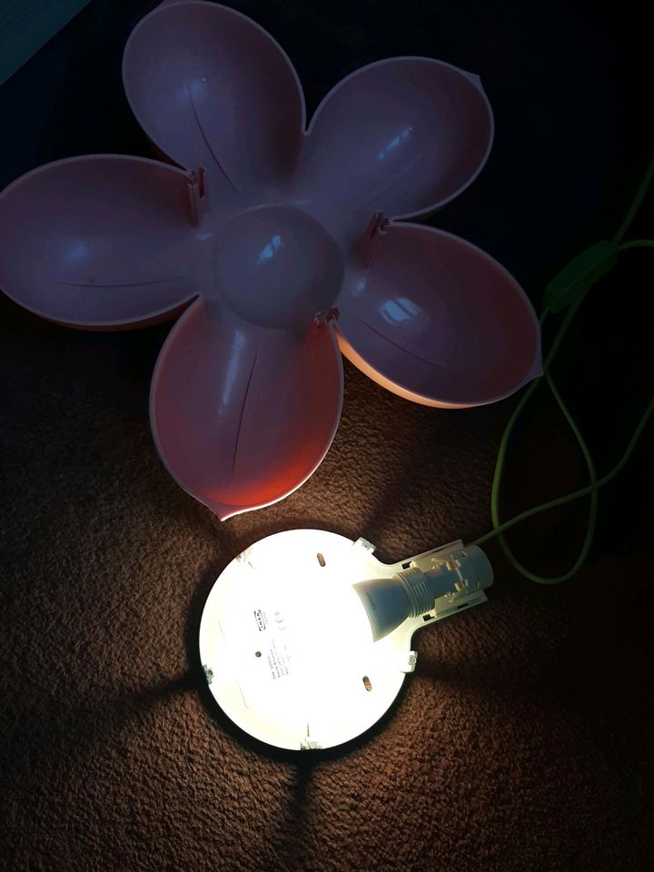 Kinderlampe Blume / Wandlampe  Blume Ikea in Hamburg