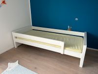 Kinderbett aus Massivholz 90x200cm Köln - Rondorf Vorschau
