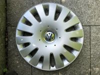 1 x VW Radkappe 16 Zoll für Golf Passat Touran Caddy 1K0601147G Essen - Essen-Borbeck Vorschau