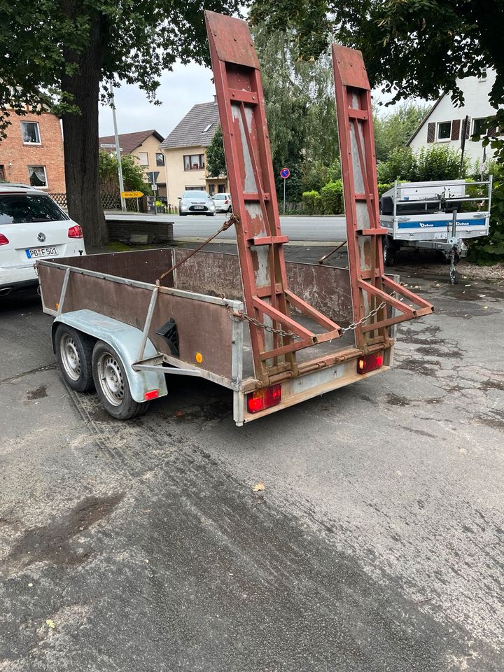 Baumaschinentransporter Baggertransporter Tieflader Tüv neu in Borchen