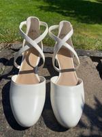 Pumps weiß - wie neu Brandenburg - Neuenhagen Vorschau