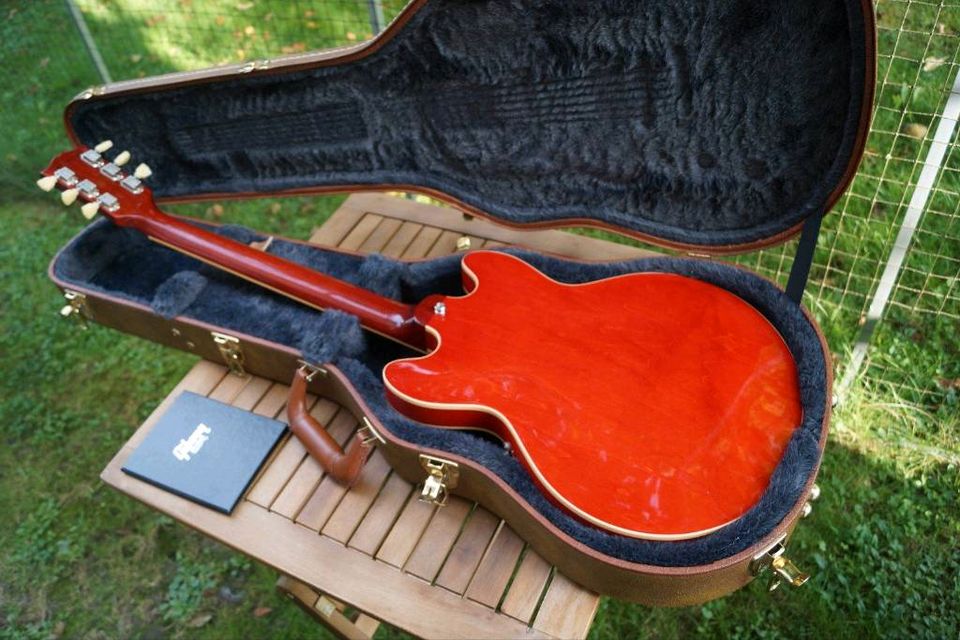 Gibson Custom Shop ES-339 Faded Cherry in Bergkamen