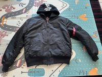 Alpha Industries MA-1 ZH Back Print Winterjacke schwarz/weiß Nordrhein-Westfalen - Delbrück Vorschau