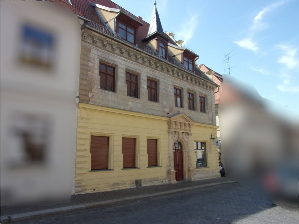 Reich verziertes und markantes Wohn- und Geschäftshaus im Zentrum von Torgau in Torgau