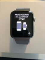 Apple Watch 42mm, Series 1 Edelstahl mit Milanaise Armband Silber Nordrhein-Westfalen - Langenberg Vorschau