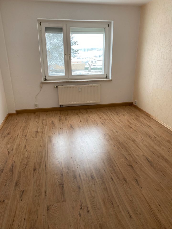 Verkauf einer Eigentumswohnung 59 Quadratmeter in Elsterberg