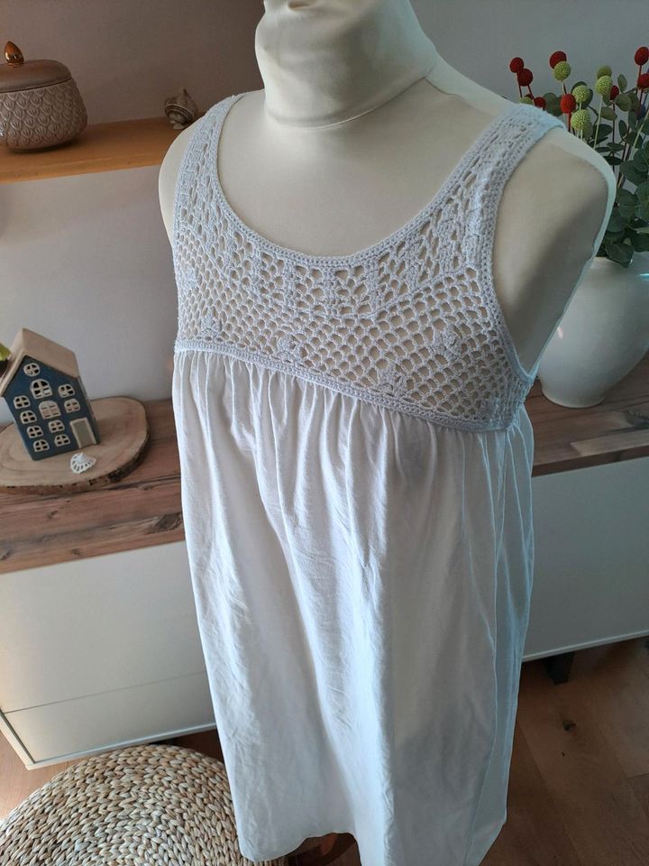 BENETTON Sommerkleid Häkeleinsatz 36 38 in Hamburg