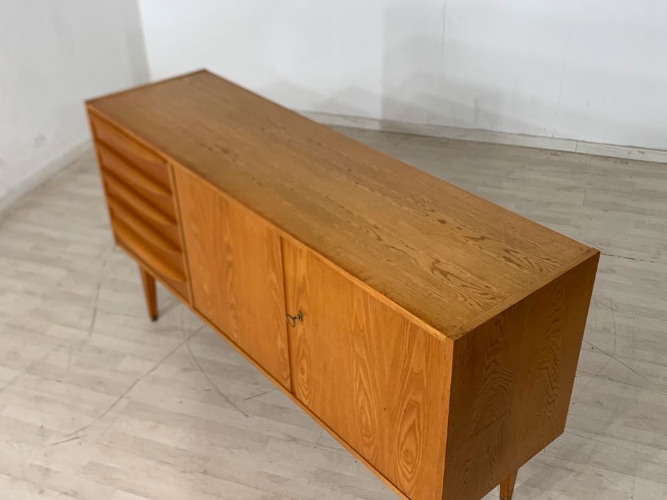 MID CENTURY HELLERAU SIDEBOARD SCHRANK KOMMODE VINTAGE in Berlin