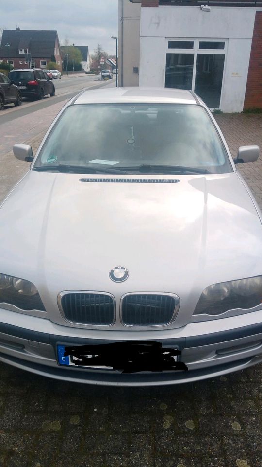 BMW E46 318 in Bunde