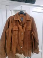 Braune Cordjacke – Größe M – 10 € VB Hessen - Offenbach Vorschau