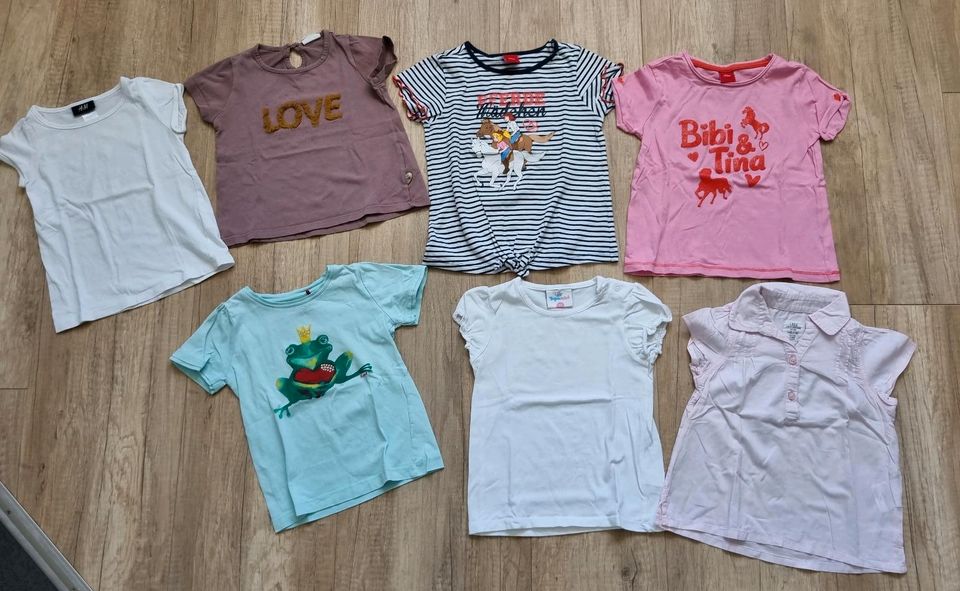 T-Shirt POMPdeLUX, S. Oliver H&M 92/98 Bibi und Tina in Leiferde