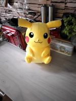 Pokemon plüschtier Pikachu Brandenburg - Wustermark Vorschau