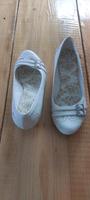 Schuhe / Pumps mit Keilabsatz, Größe 39 Sachsen - Oßling Vorschau