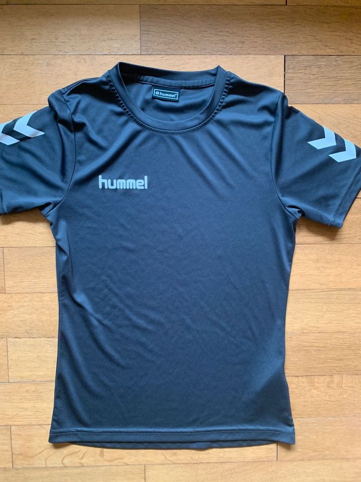 Hummel * Sport Shirt * Gr. 140-152 * grau in Haiming