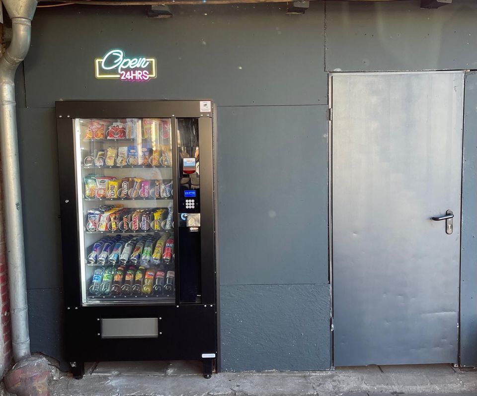 Snackautomat Outdoor GPE Streetstyle in Barsbüttel