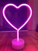LED-Lampe „Herz“ neonpink Nordrhein-Westfalen - Lotte Vorschau