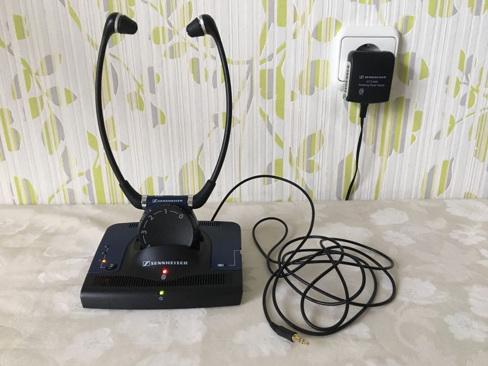 Sennheiser Kinnbügelhörer Kopfhörer Set 840TV wireless kabellos in