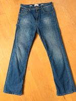 CLOSED Jeans unten ausgestellt Gr. 28 (38) Nordrhein-Westfalen - Sundern (Sauerland) Vorschau