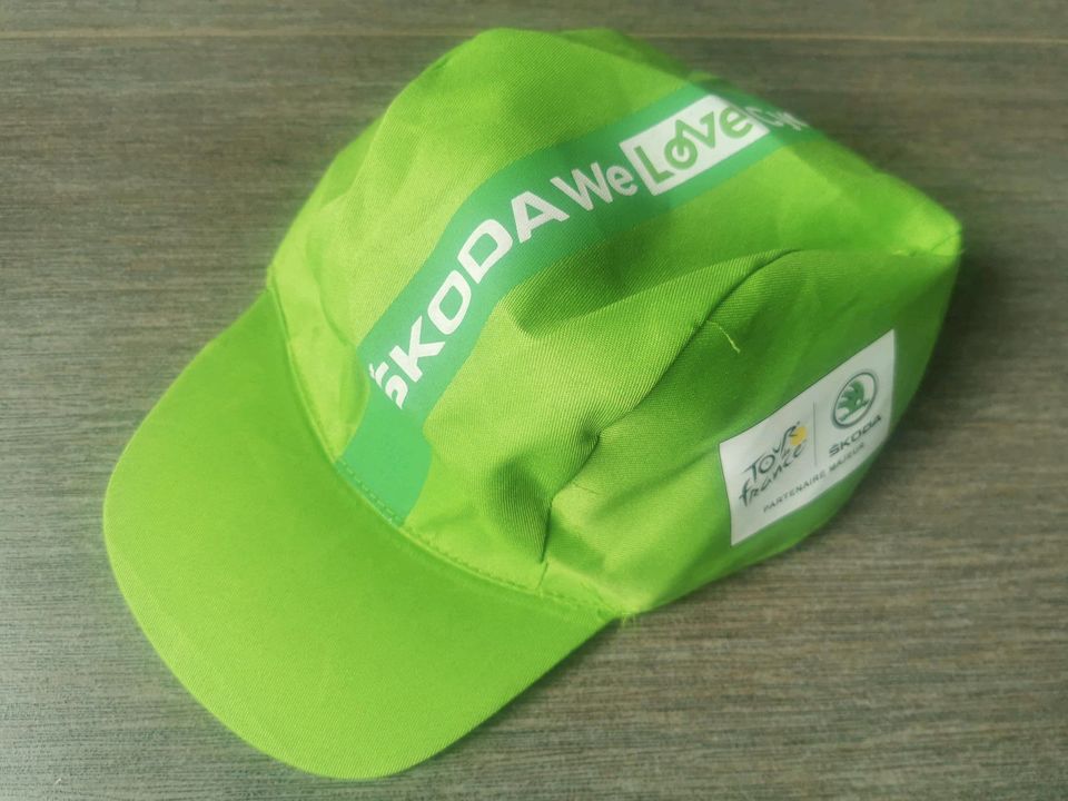 Tour de France : grünes Cap von Sponsor des grünen Trikots Skoda in Gera