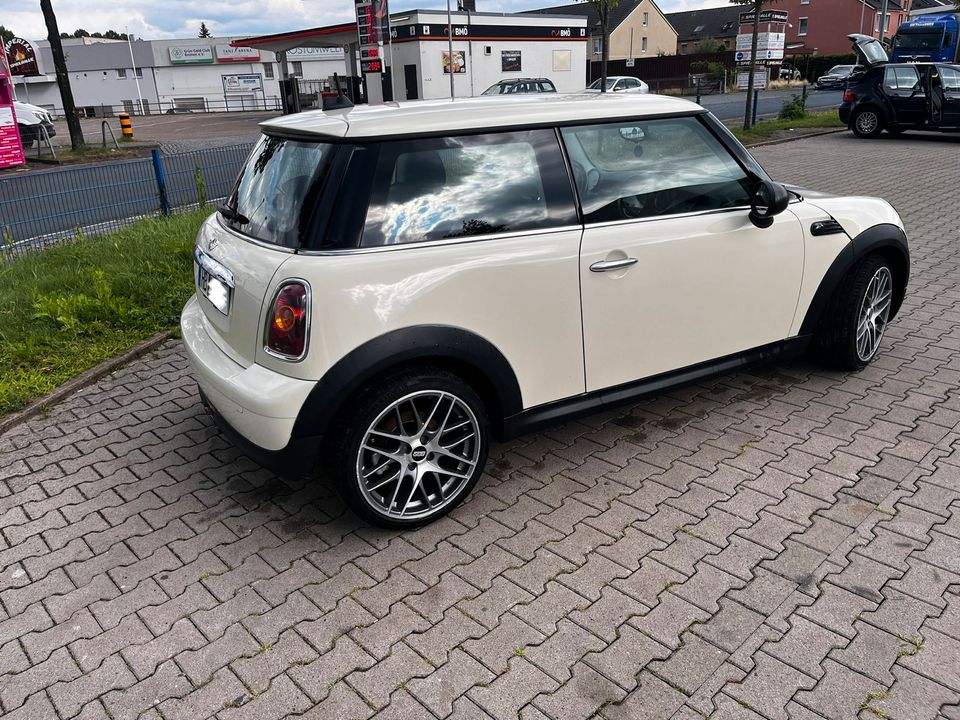 Mini one (Cooper s Optik) in Bremen