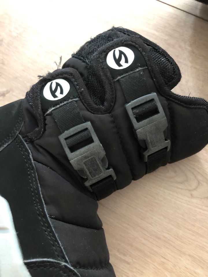 Winterstiefel Boots schwarz Junge Gefüttert in Wallenhorst