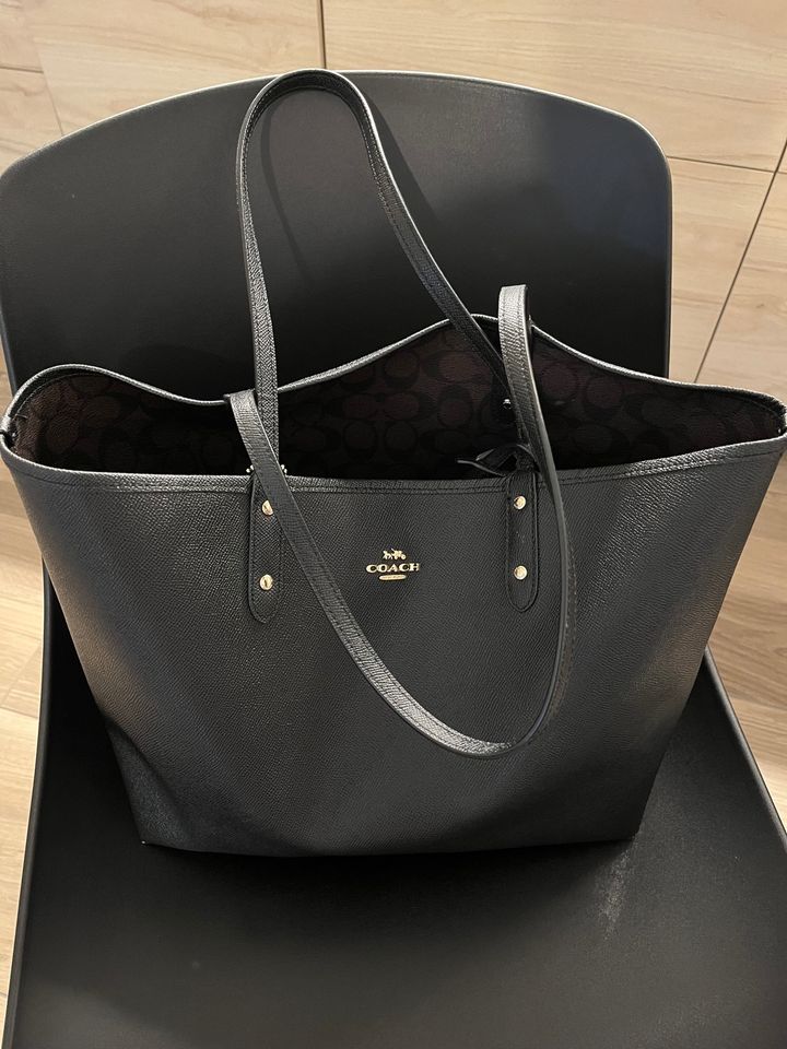 Coach Wendetasche - Leder - Schwarz/Braun - Kosmetiktasche - Tote in München