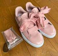 Puma Sneaker „Basket Heart“ in Lack rosa Gr. 41 (UK 7,5) Hessen - Fernwald Vorschau