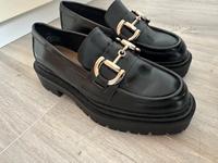 Frauenschuhe Duisburg - Homberg/Ruhrort/Baerl Vorschau