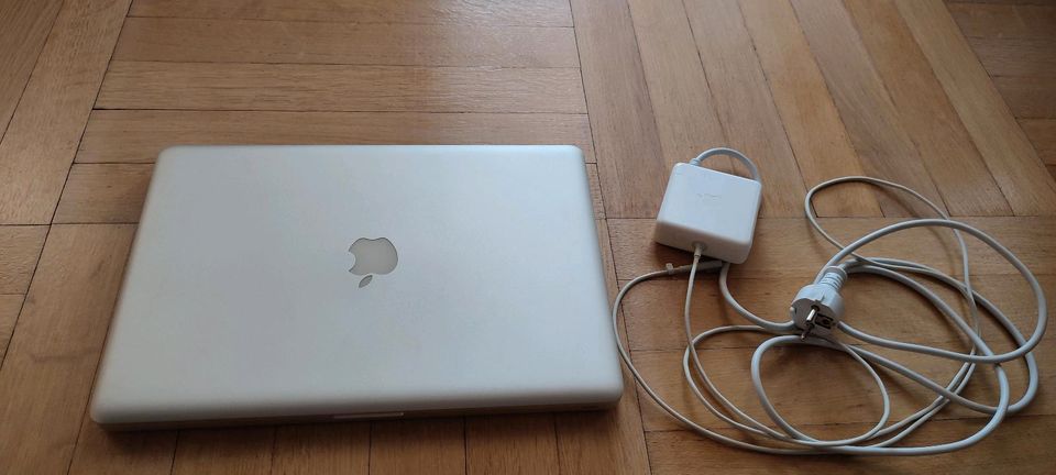 MacBook Pro 15 Zoll (2011) in Erfurt