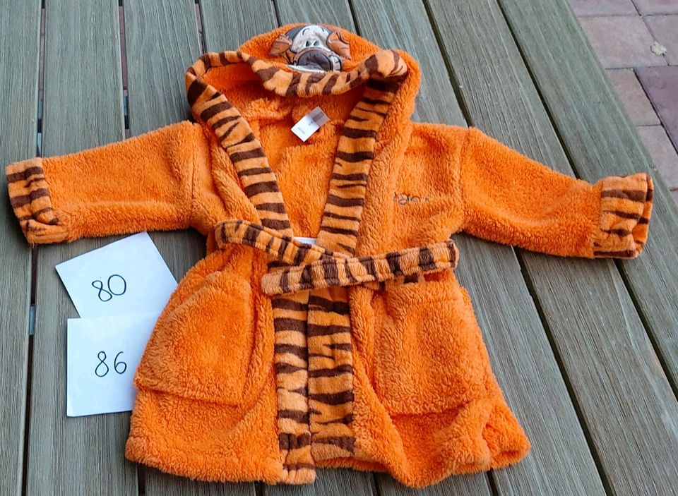 Bademantel Disney Tigger orange 80/86 in Leichlingen