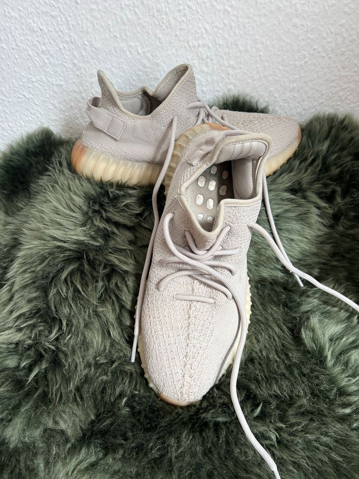 Yeezy Boost 350 V2 Sesame 42 2/3 in Berlin