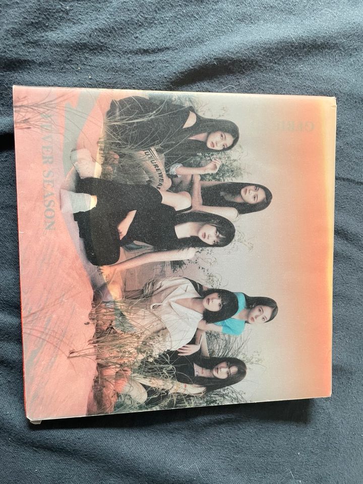 Gfriend Fever Season Album / Twice/ Itzy in Frankfurt am Main